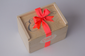 Queer!! Card Lovers' Gift Box